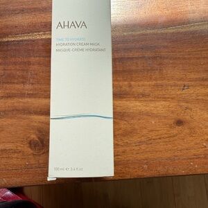 AHAVA Mineral Cream Mask
